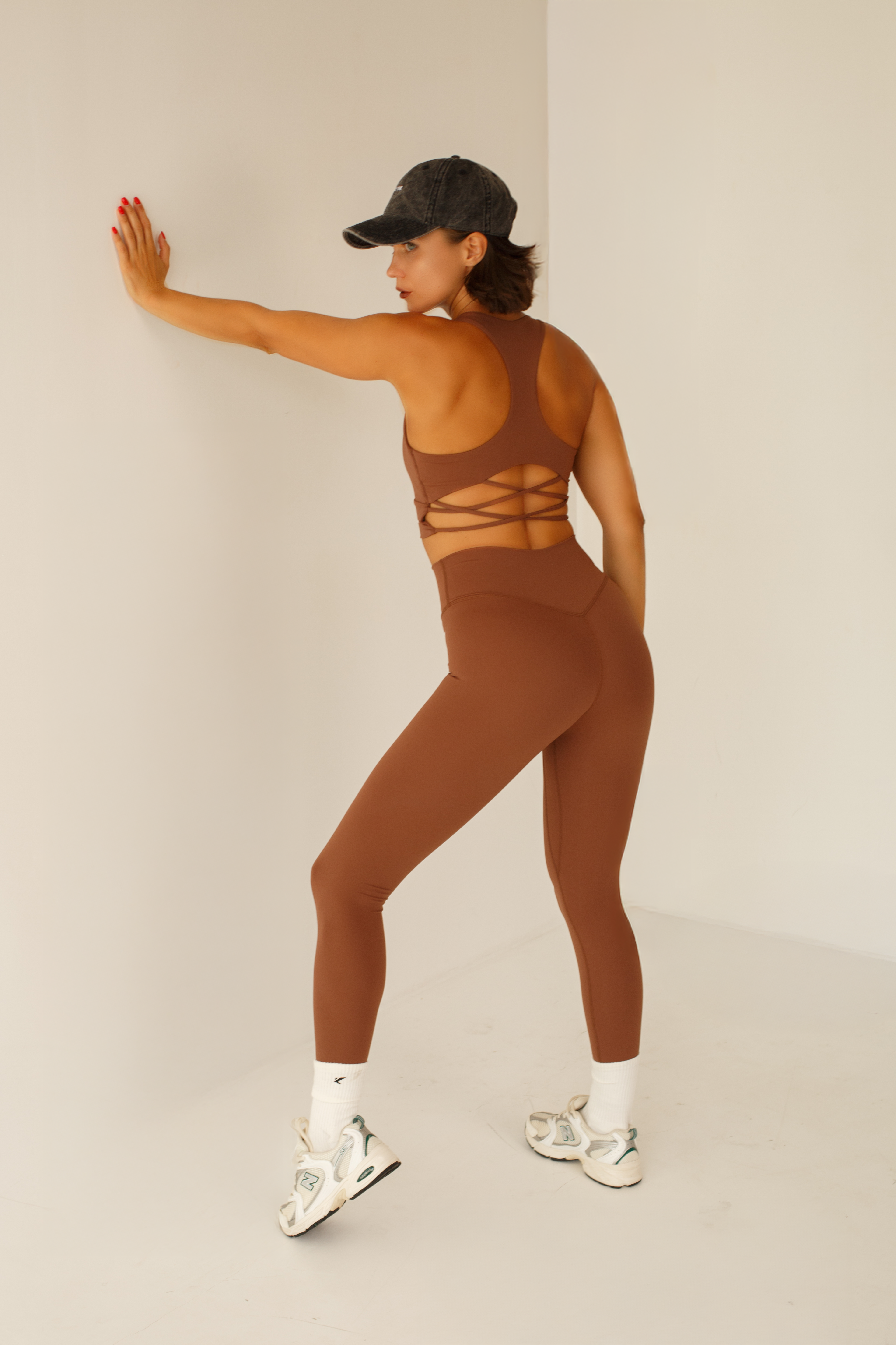 Brown Gym Set Women Cross Back Sports Bra High Waisted Leggings | Chocolate Workout Clothes