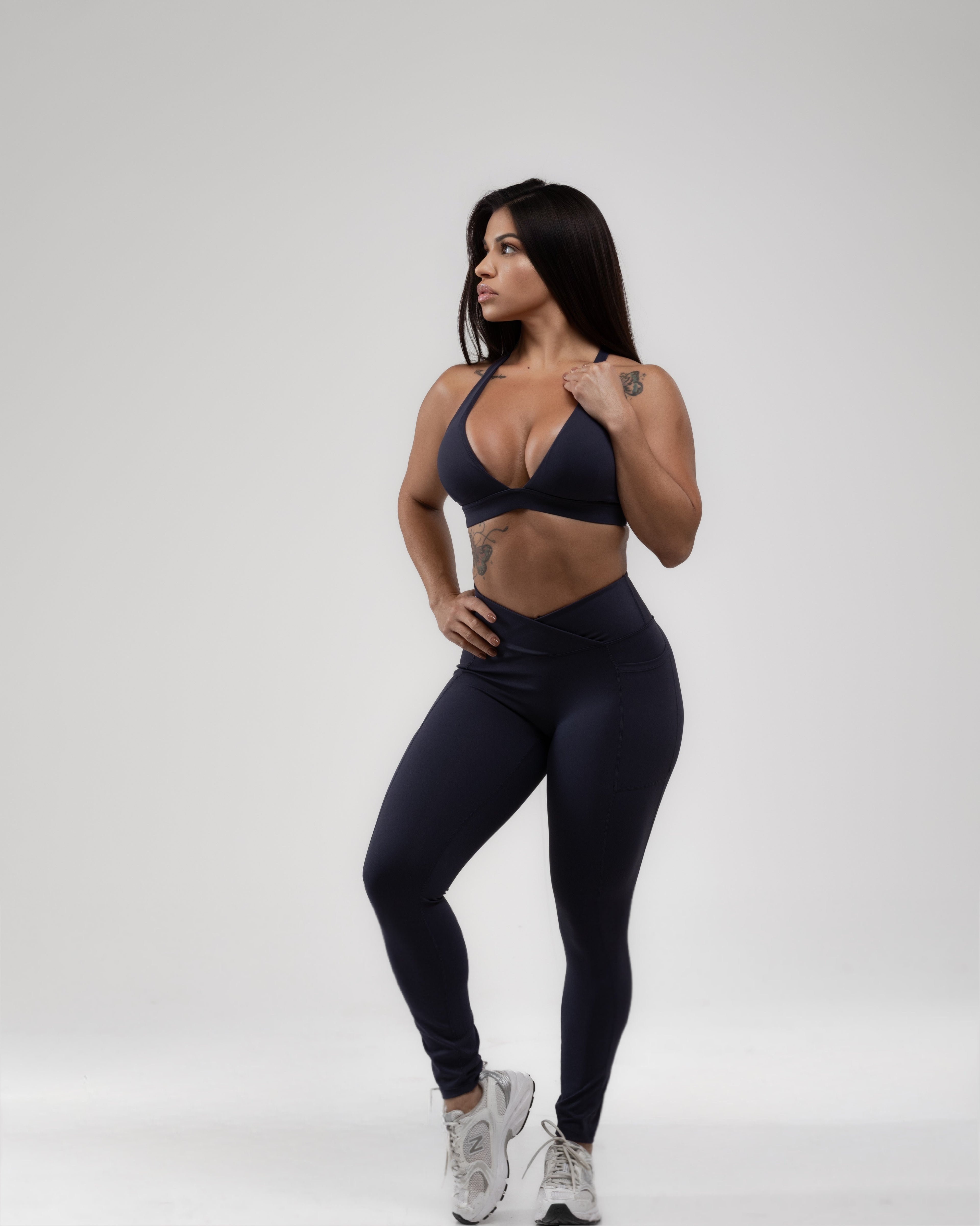 High-Waisted Leggings + Cross-Back Sports Bra Set | KLYNE