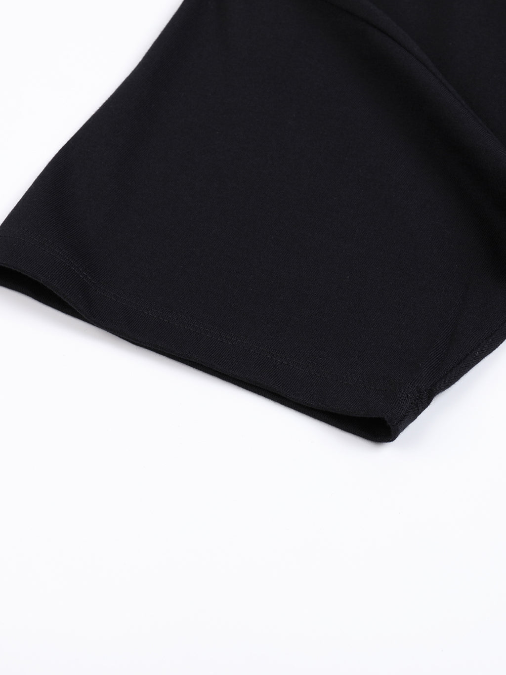 Women's Black T-Shirt 100% Cotton Oversized Fit Small Logo | Premium Basic Crew Neck Tee - KLYNE