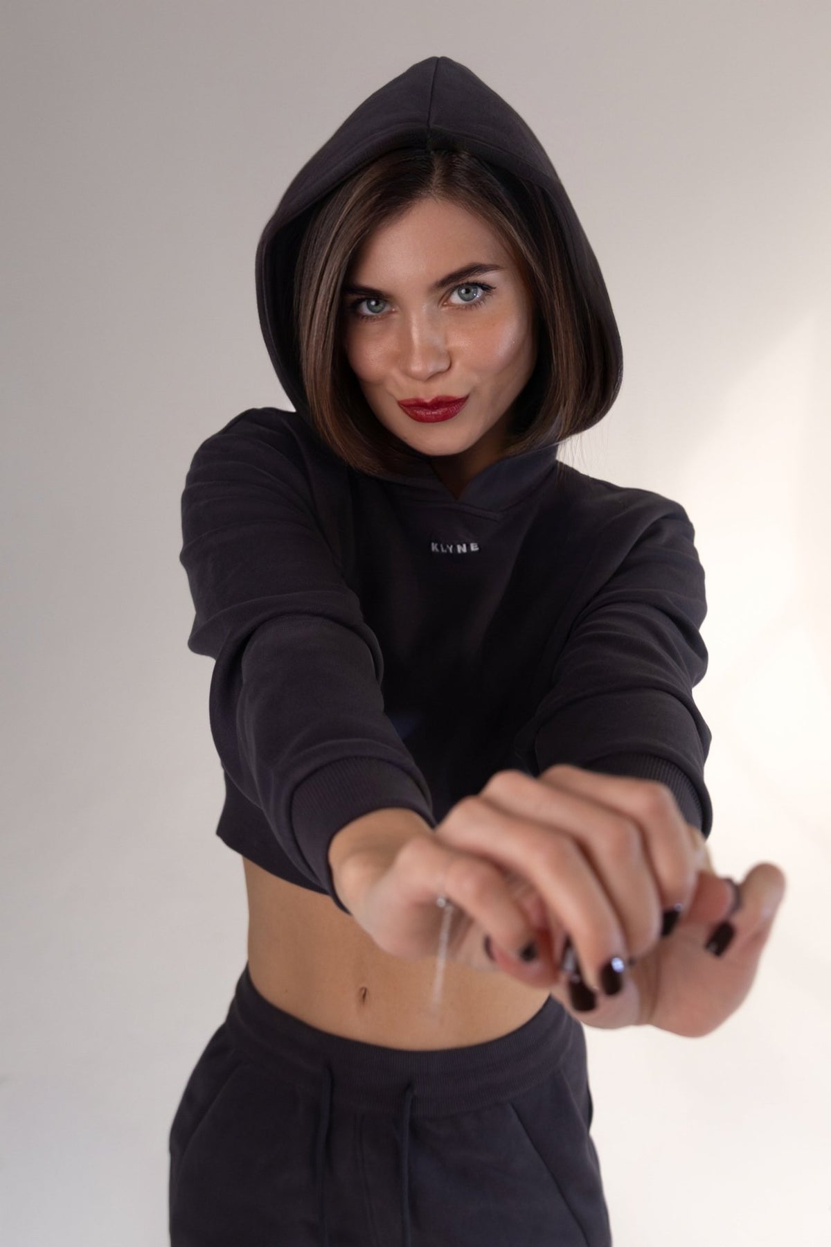 Women's Cropped Hoodie Oversized Fit Pullover Sweatshirt | Loose Athleisure Hoodie - KLYNE